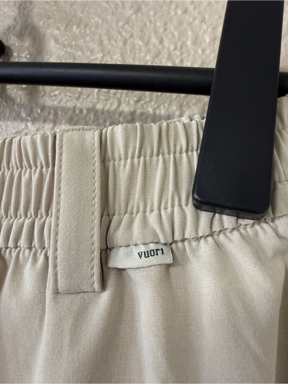 NWT Vuori Villa Trouser Short XS Beige Athleisure Casual Summer High Waist Short - Picture 6 of 9